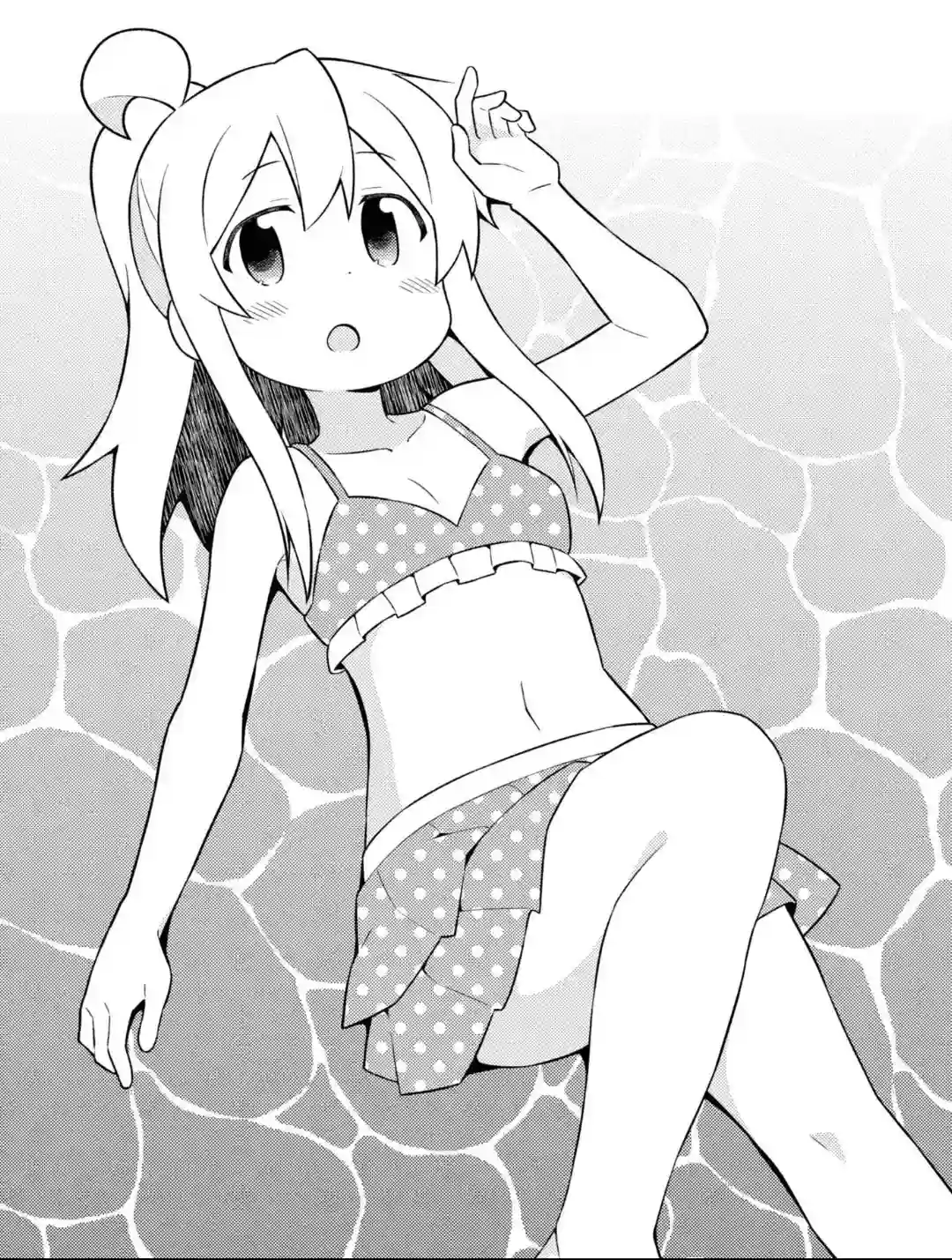 What? You don't want to see a Mahiro swimsuit? Of course you want, she's cute!