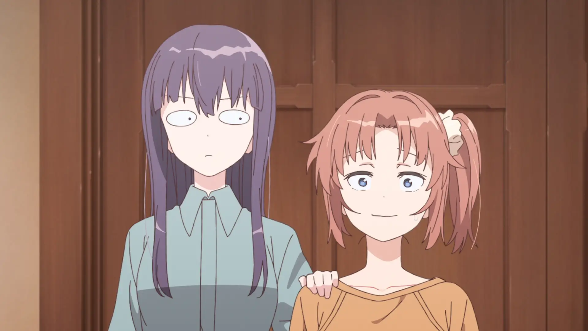 Kanade acting like the senpai she is toward the other residents. Akane has her cute side too.