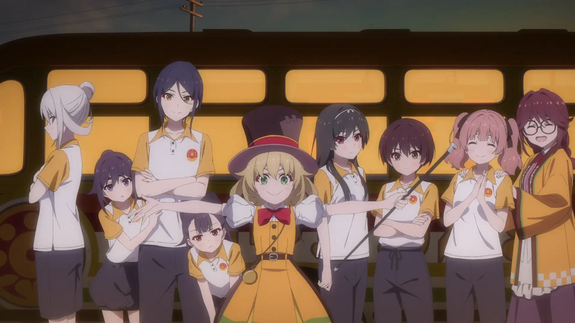 The troupe is formed by individuals with many different personalities. Very curious to see more about their past, especially Ouka and Maria.