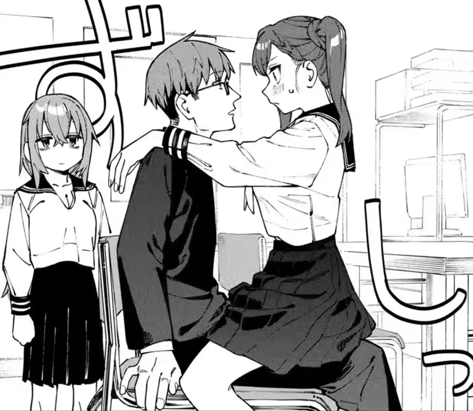 Komaro as always is a generous heroine leaving the place for Hisako to sit. The choice of how she decided to sit though is...a bit interesting as you can see.
