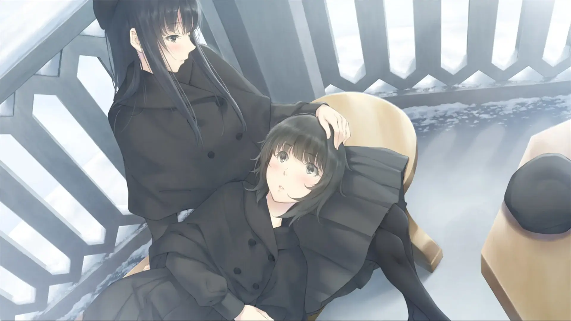 Completely unexpected scene that is making my yuri senses tingle hard. Suou x Erika? Erika x Suou? What is your preference of pairing?!