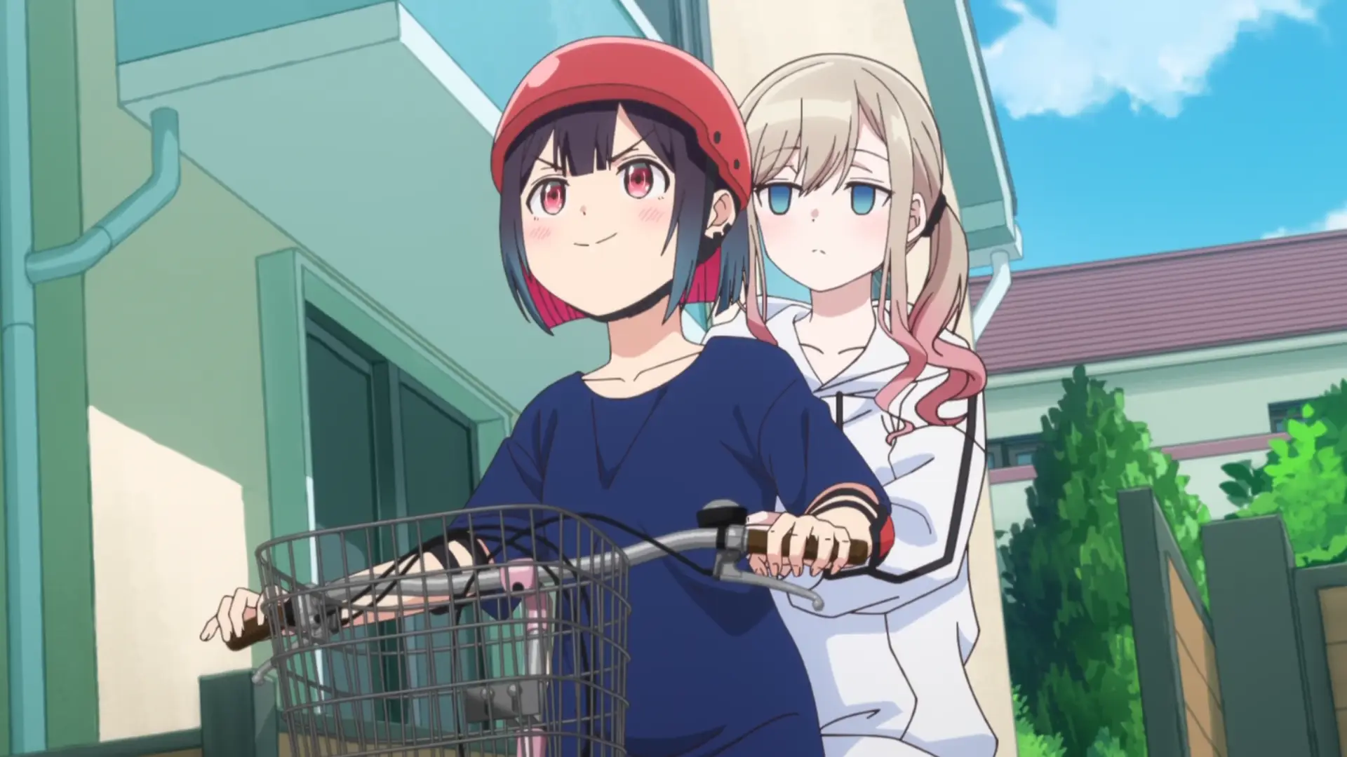 The whole bicycle segment was hilarious. Poor Suzu having to go on with all this every single time. Look at her eyes!