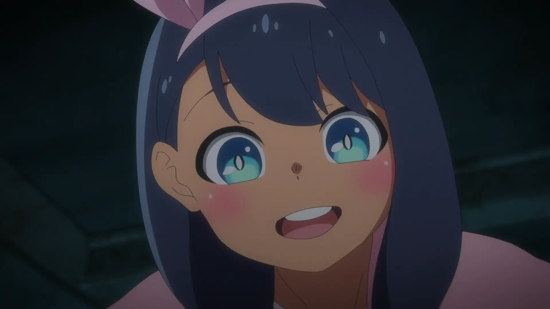 I wonder what's the backstory behind Sakura, is there a reason behind the fact that she changes faces the moment she get a weapon?