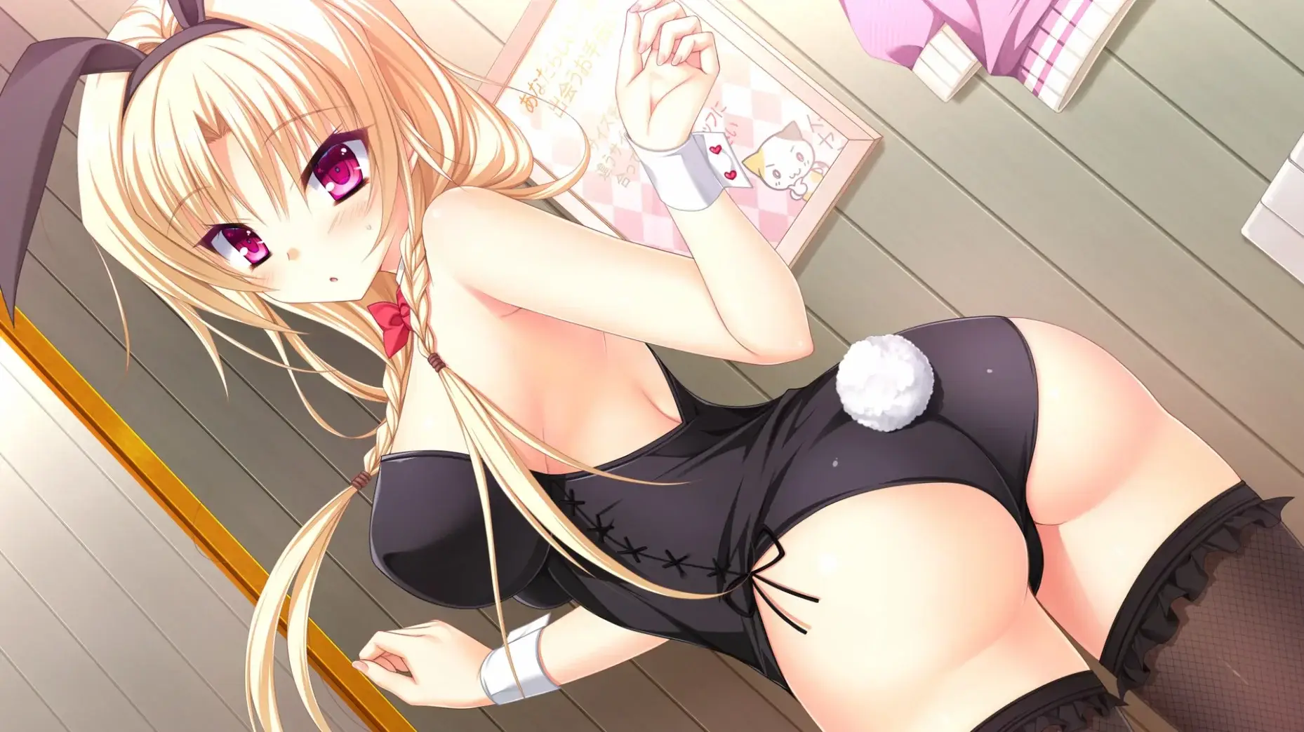 Yes, there's multiple versions of this picture with different clothes so I thought, let's put them all here. Heroina is worth it!