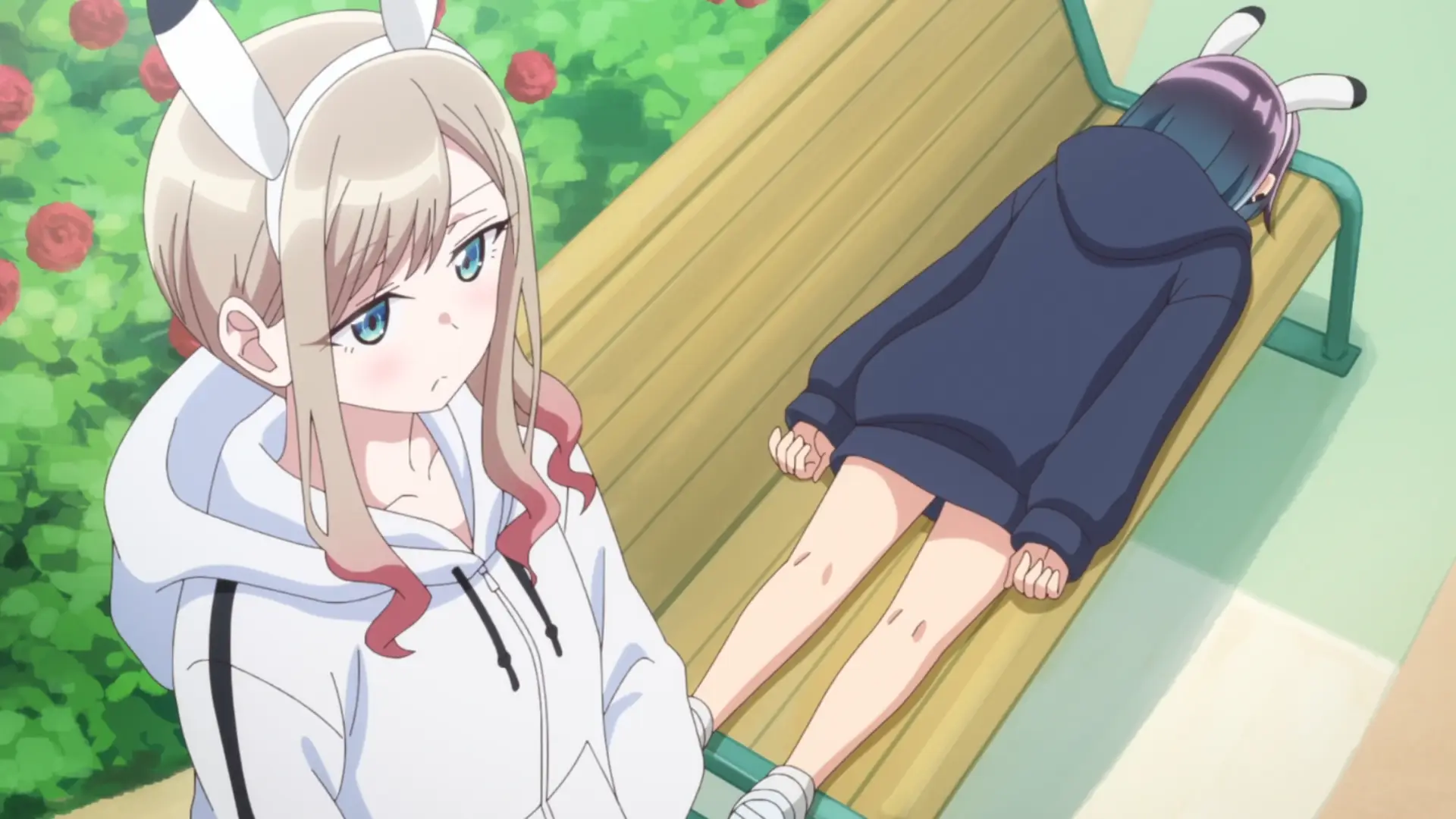 Yuu simply doesn't work as a character without Suzu around to break in her craziness. They are made for each other! Yuu just need to realize that.