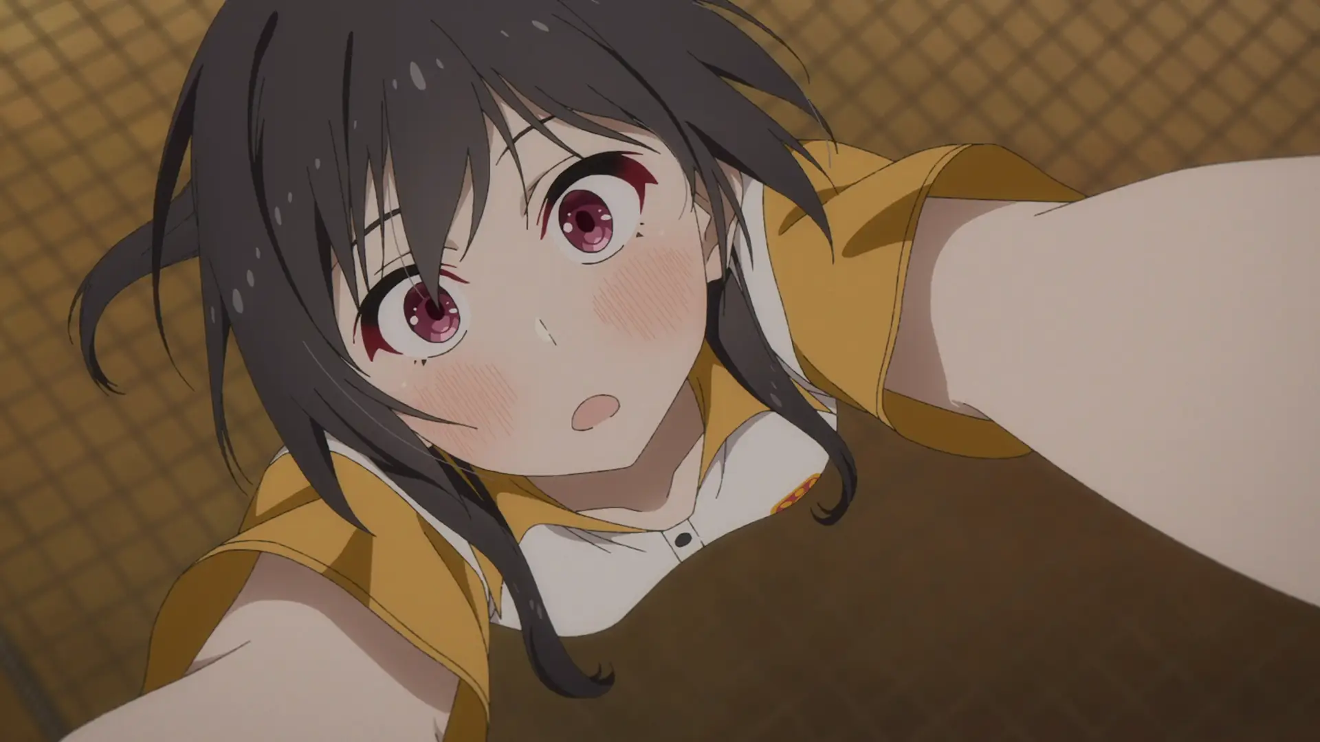 Ouka is clearly the main heroine of the story and we're likely to see Mizuka getting closer and closer to her with each passing episode.