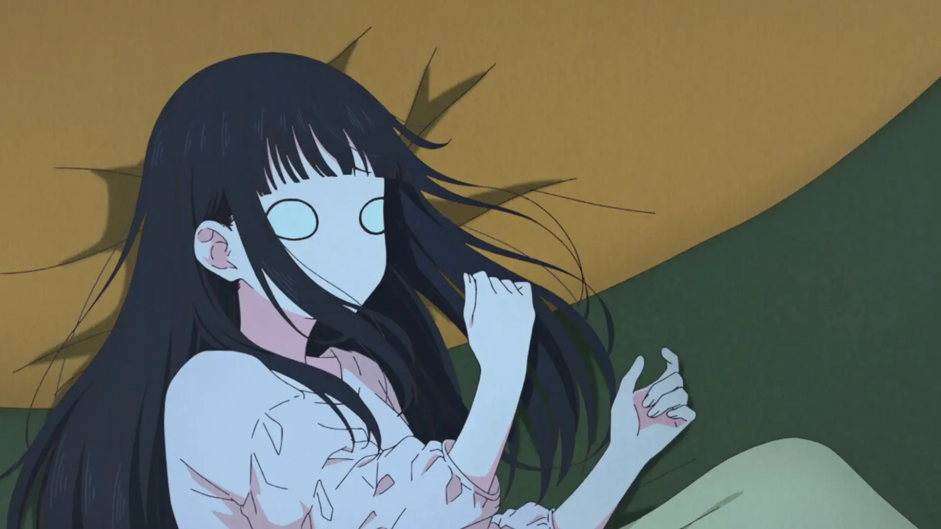 Still think she looks the best with the hair untied compared to her usual looks.