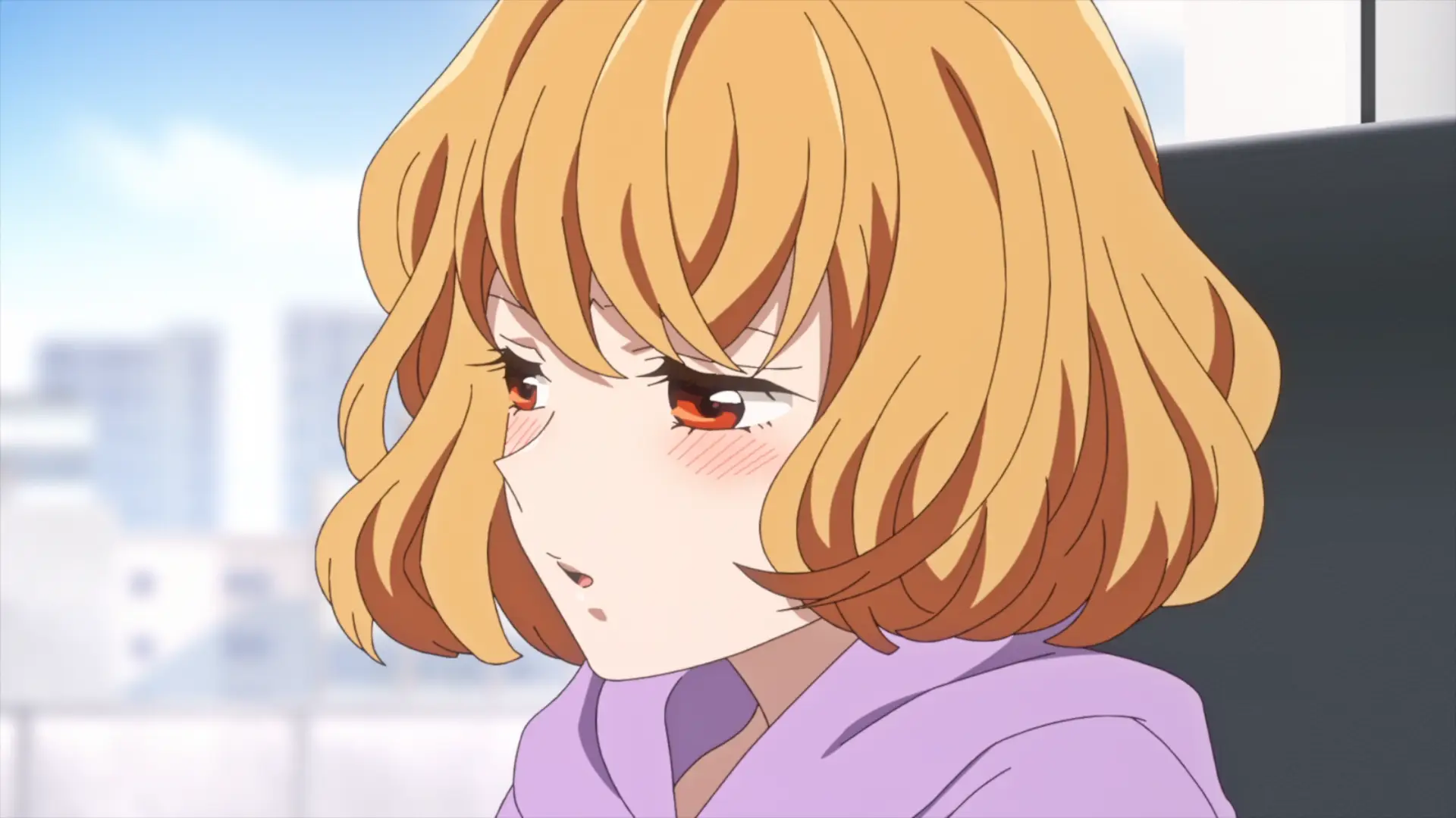 I keep liking Tamaki more and more with each passing episode. She has good interactions with Yuu too and the yuri glasses activate...
