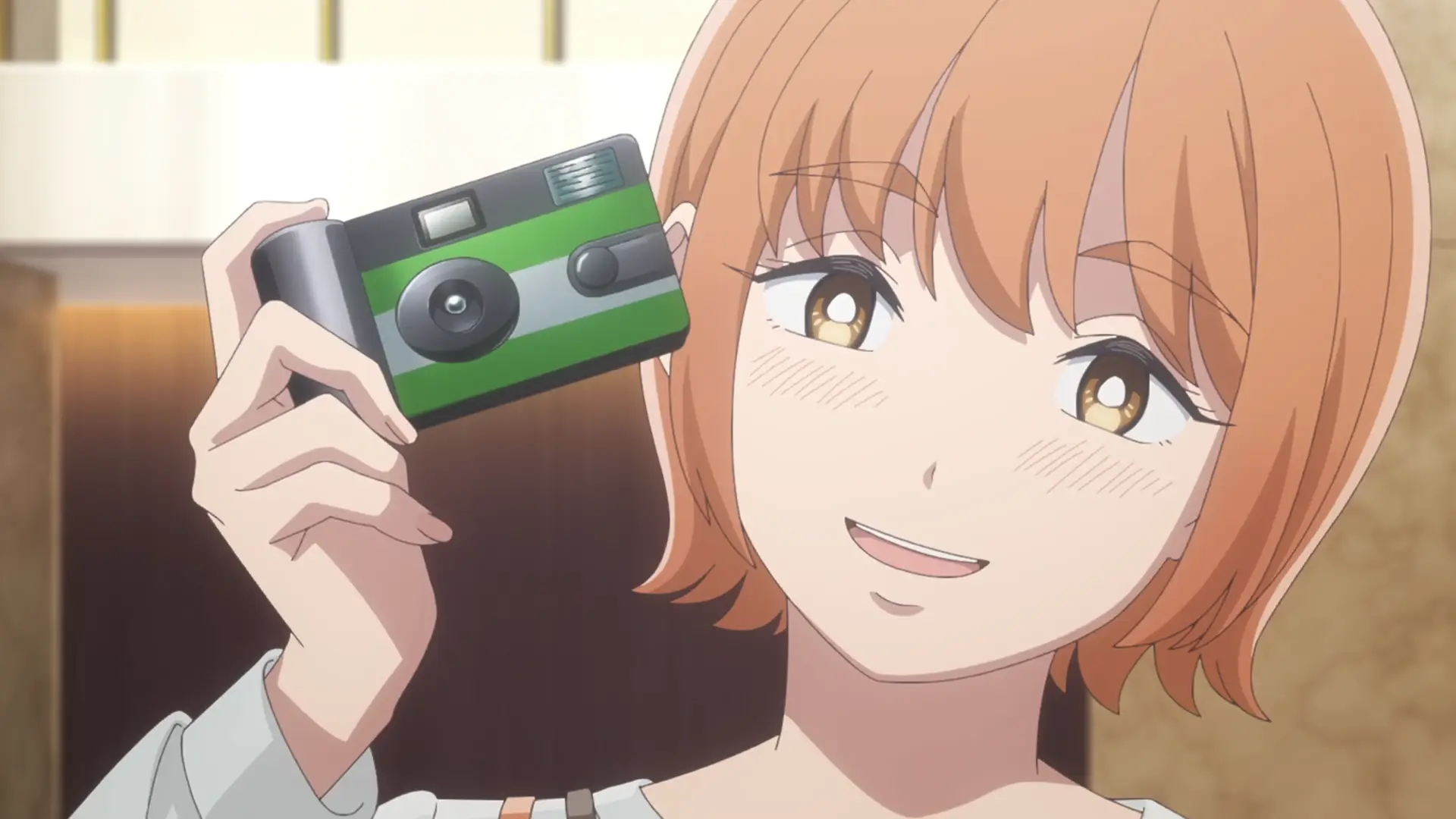 One of the best pictures they delivered of Nami. She's plain, but she's so damn adorable when she smiles. I can see why Hayato likes her.