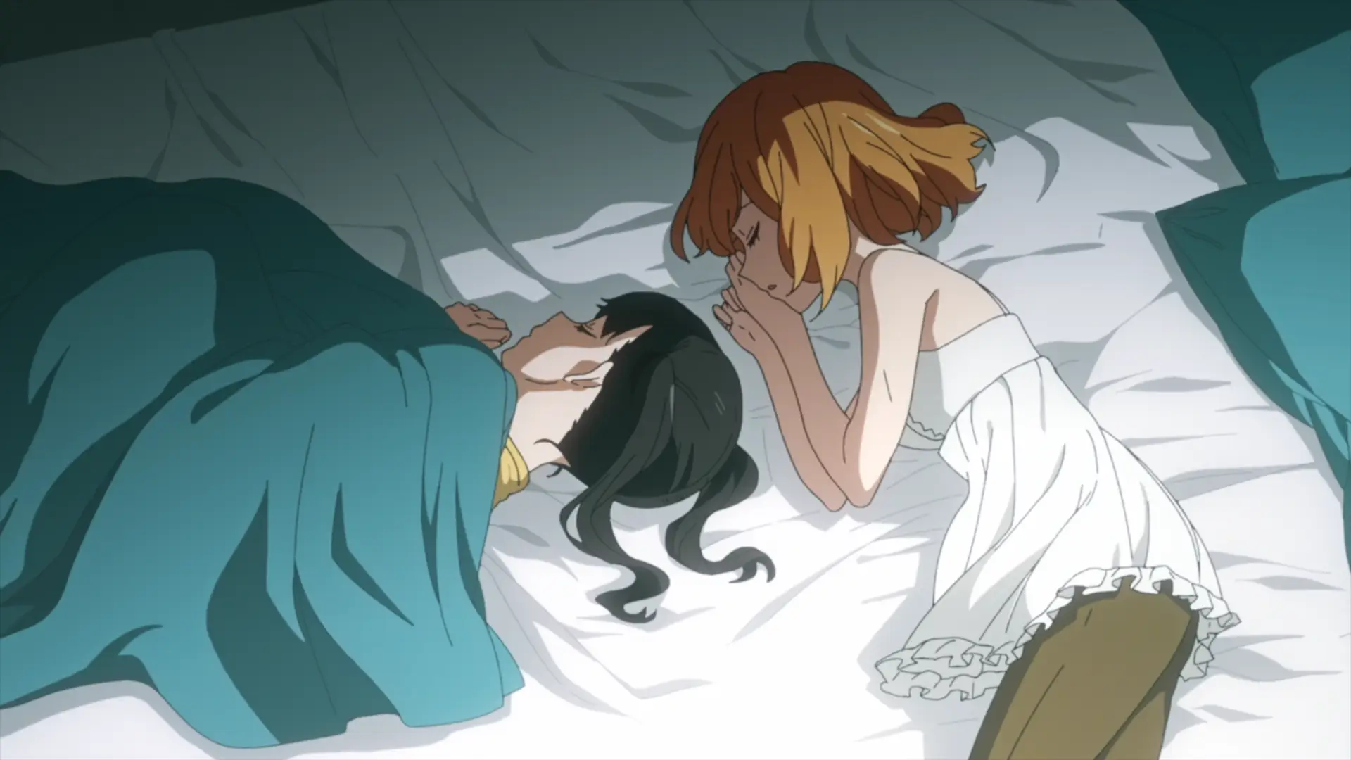 Tamaki and Yuu are confirmed to be a yuri couple to be honest at this point, they are already getting closer. Want to see more!