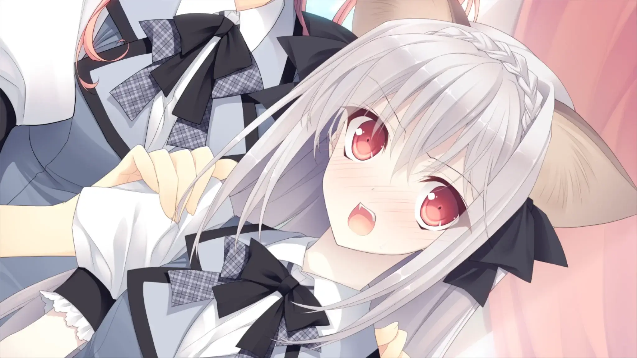 Plus she looks like a great cat too if the situation requires it?