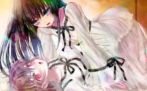 The yuri is everpresent in this series like in this scene between the protagonists of this story Alouette and Rook.