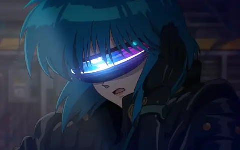 Nice visor Motoko is wearing, I wonder what are the functionalities...