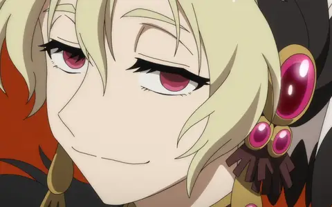 Storm Coffin has that enigmatic smile that it's hard not to like. Of course she's a dangerous individual, but still...