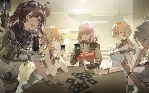What? You don't play card games with your dolls? You're losing out. Groza looks so "official wife" there sitting next to female commander.