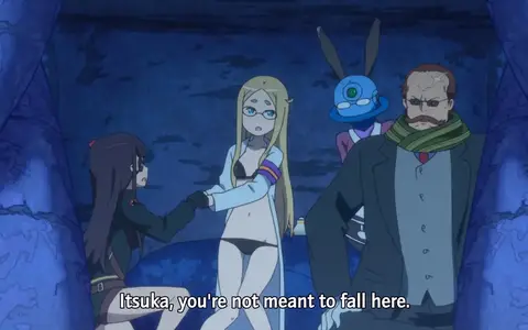 Yes, I just wanted to put more pictures of Natasha so here we are. I absolutely adore her design and I'll repeat it to death!