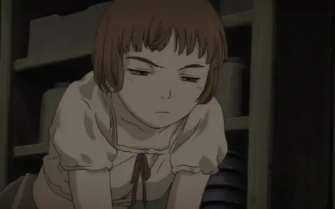 Lavie usually shows a lot of emotions in her expressions creating a wide array of different faces like this one.