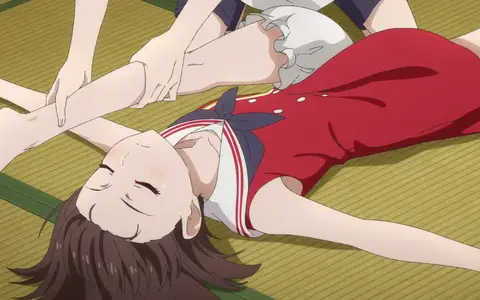 The body touch between girls is evident in the first episode, hopefully it goes the way of the light yuri as we all dream and hope!